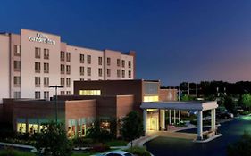 Hilton Garden Inn Lake Forest Mettawa